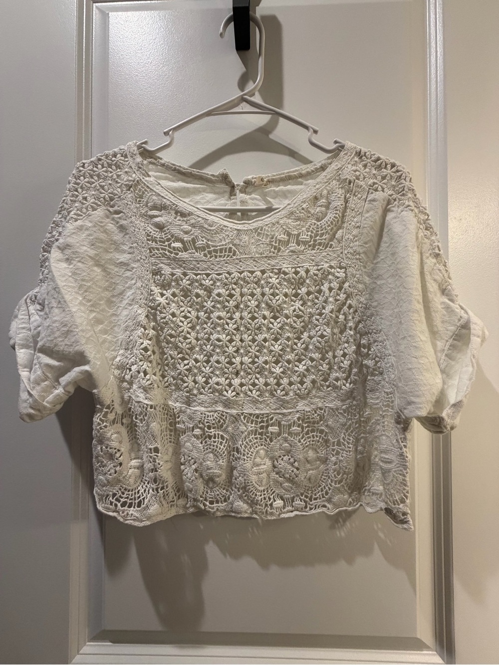 Rip Curl Crochet Crop Top